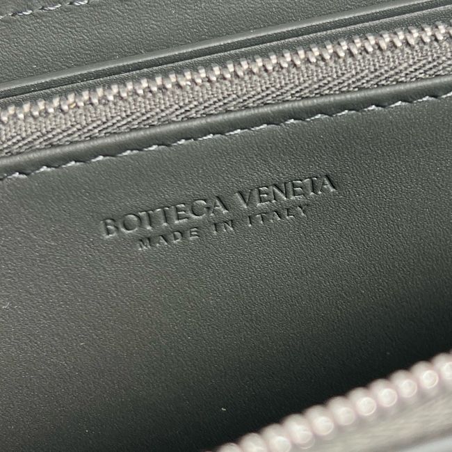 Bottega Veneta Woven Mycelium Zip-Around Wallet 02008 dark green Bottega Veneta Woven Mycelium Zip-Around Wallet 02008 dark green