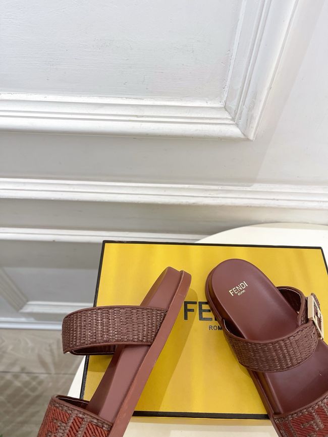 Fendi Womens slide sandal 65094-4