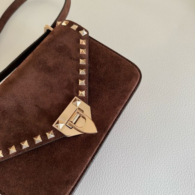 VALENTINO ROCKSTUD Small suede Shoulder Bag B0T76 dark brown VALENTINO ROCKSTUD Small suede Shoulder Bag B0T76 dark brown
