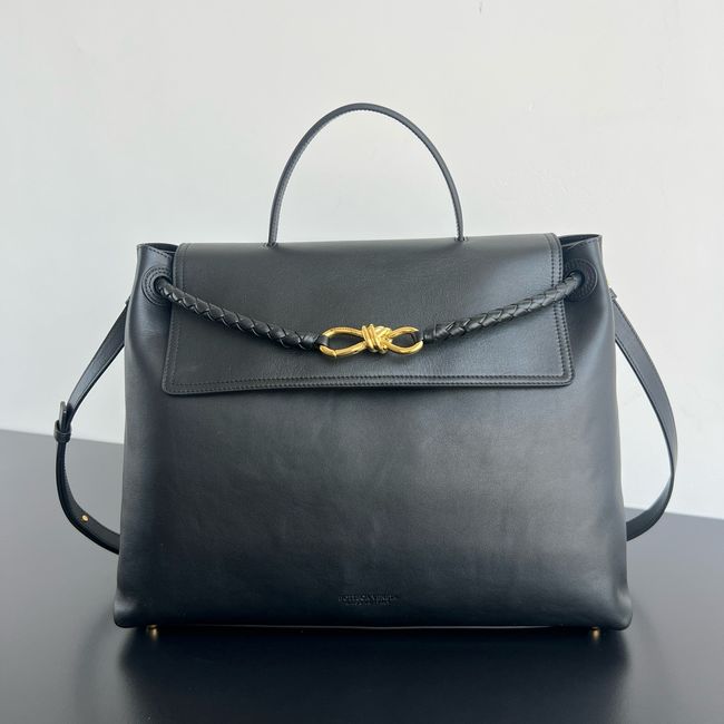 Bottega Veneta Andiamo Pepites  Leather Large Bag 12272 black