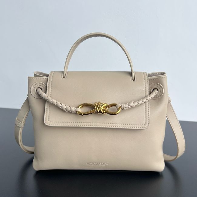 Bottega Veneta Small Andiamo 11590 Brass finish