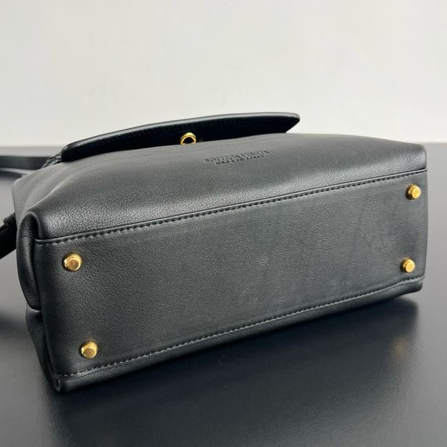 Bottega Veneta Small Andiamo 11590 black Bottega Veneta Small Andiamo 11590 black