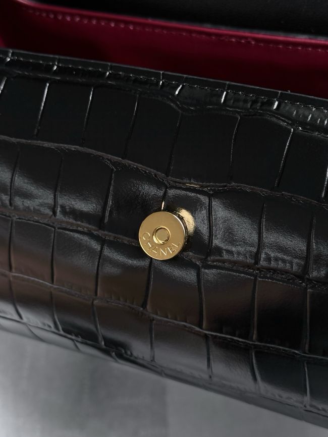 Chanel Clutch with chain Crocodile Embossed AP5294 black Chanel Clutch with chain Crocodile Embossed AP5294 black