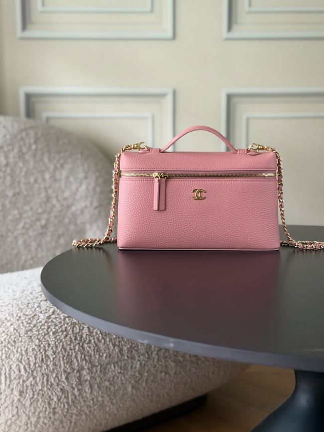 Chanel Large Vanity with chain AP5347 pink