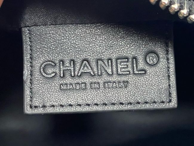 Chanel Zipped Pouch AS5226 Blue & Black Chanel Zipped Pouch AS5226 Blue & Black