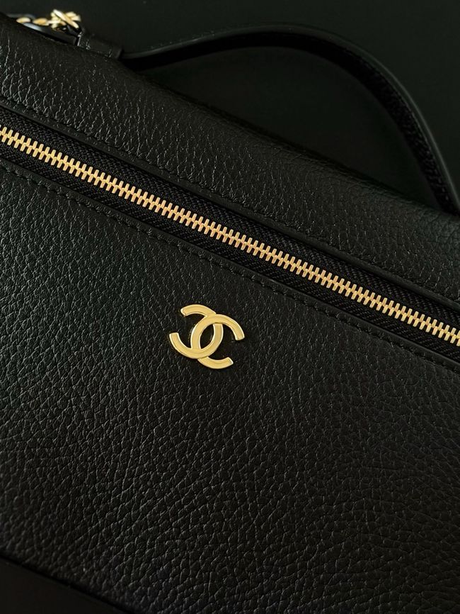 Chanel Large Vanity with chain AP5347 black Chanel Large Vanity with chain AP5347 black