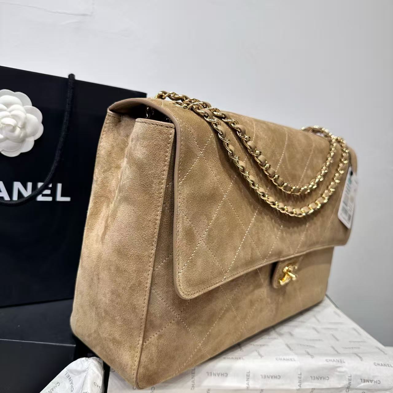 CHANEL Maxi Flapbag Suede Calfskin AS6233 brown CHANEL Maxi Flapbag Suede Calfskin AS6233 brown