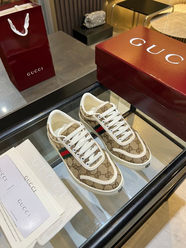 Gucci sneaker with Web 757943-11