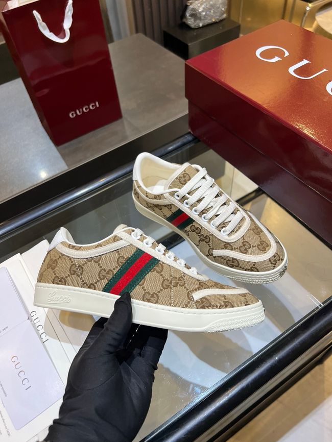 Gucci sneaker with Web 757943-11