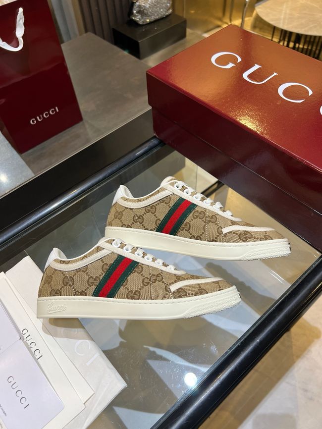 Gucci sneaker with Web 757943-11