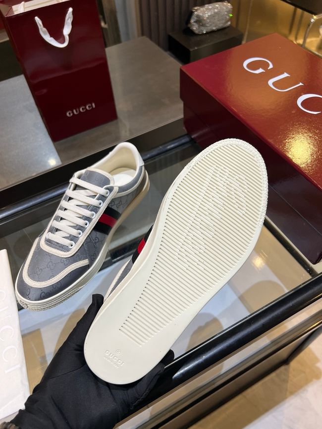 Gucci sneaker with Web 757943-8