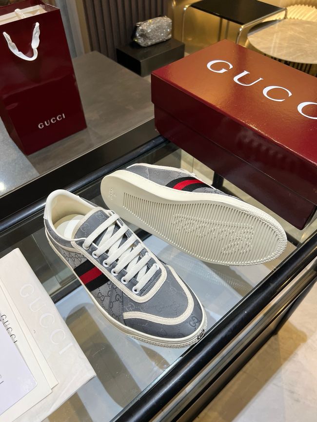Gucci sneaker with Web 757943-8