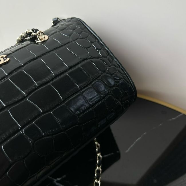 Chanel Clutch with chain Crocodile Embossed AS4474 Black Chanel Clutch with chain Crocodile Embossed AS4474 Black