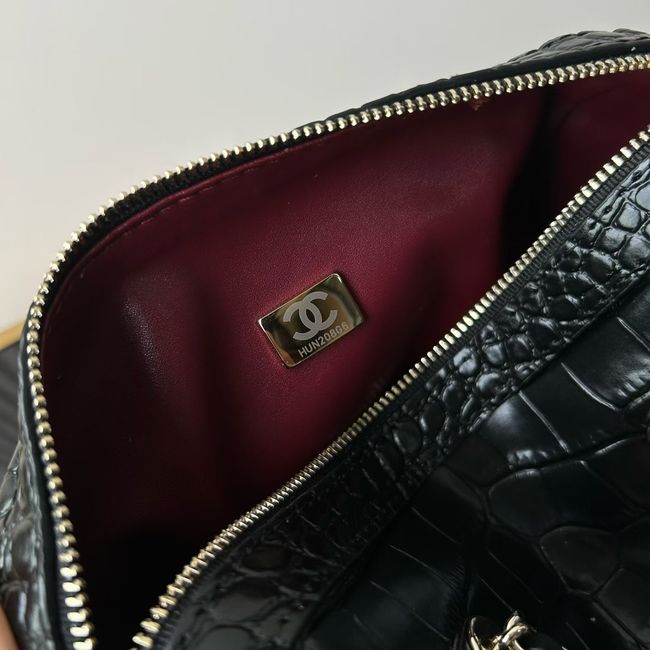 Chanel Clutch with chain Crocodile Embossed AS4474 Black Chanel Clutch with chain Crocodile Embossed AS4474 Black