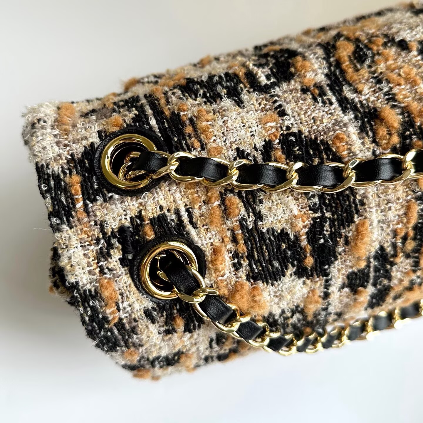 Chanel 26A CF Maxi Flap Tweed Bag AS5641 Leopard Print Chanel 26A CF Maxi Flap Tweed Bag AS5641 Leopard Print