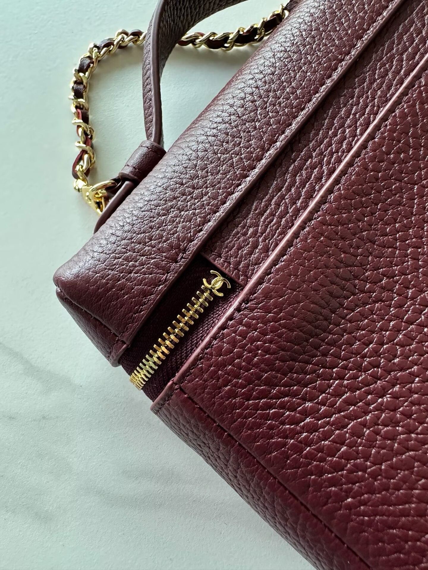 Chanel Large Vanity With Chain AP5347 Burgundy Chanel Large Vanity With Chain AP5347 Burgundy