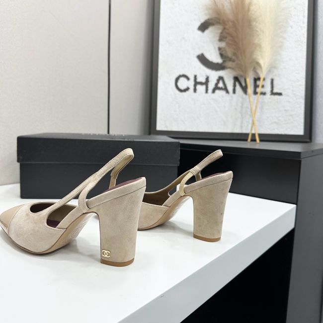 Chanel Slingbacks 64185-5