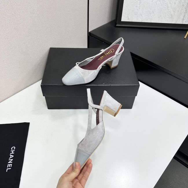 Chanel Slingbacks 64188-1