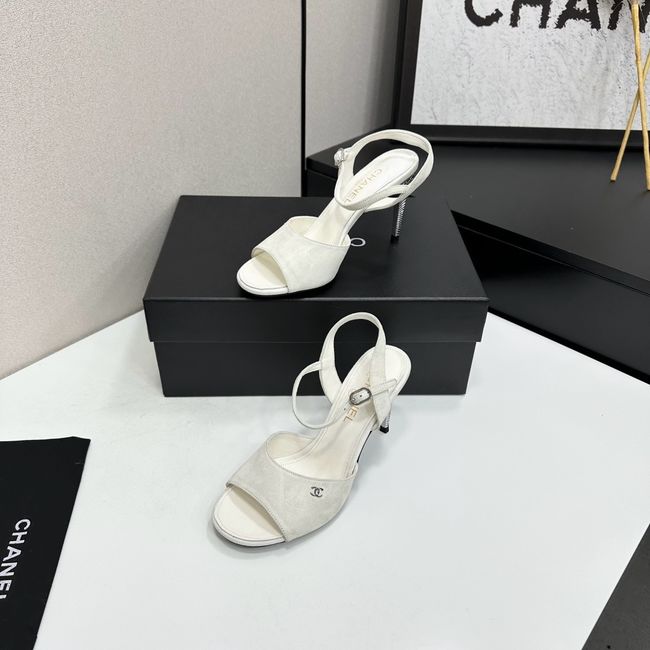 Chanel Slingbacks 64195-5