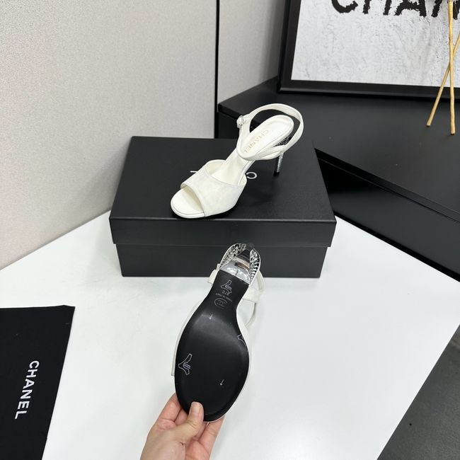 Chanel Slingbacks 64195-5