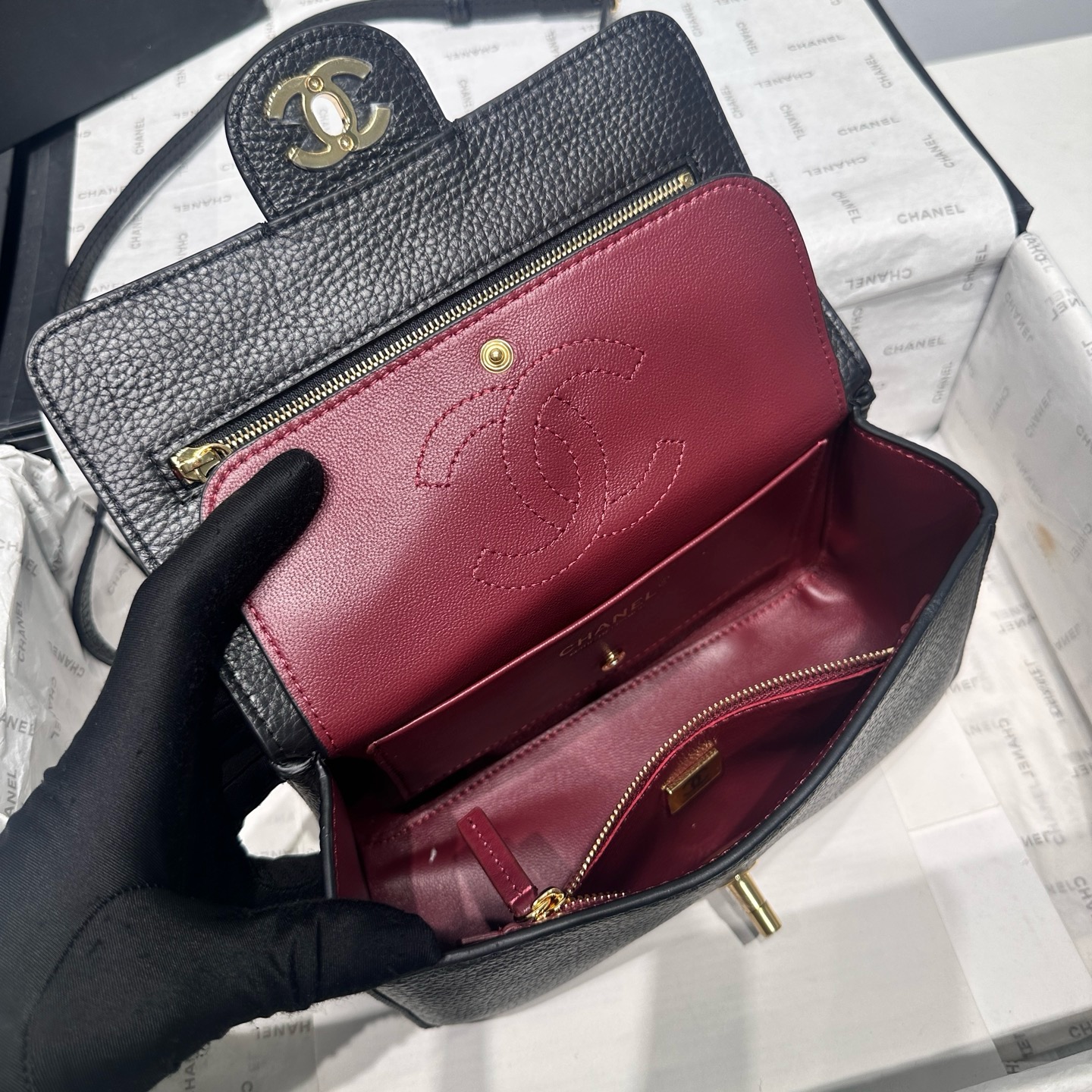 Chanel Mini Flap Bag AS6573 Black&dold Chanel Mini Flap Bag AS6573 Black&dold