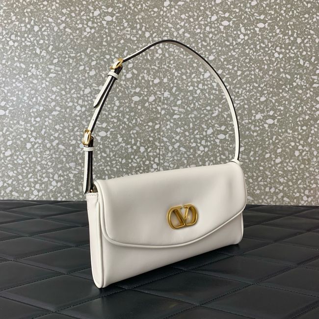 VALENTINO DEVAIN Small Sheepskin Shoulder Bag WB0T31 white VALENTINO DEVAIN Small Sheepskin Shoulder Bag WB0T31 white
