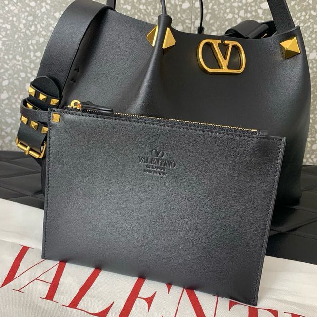 VALENTINO Medium Sheepskin Shoulder Bag 0112L black VALENTINO Medium Sheepskin Shoulder Bag 0112L black