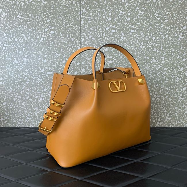 VALENTINO Medium Sheepskin Shoulder Bag 0112L brown