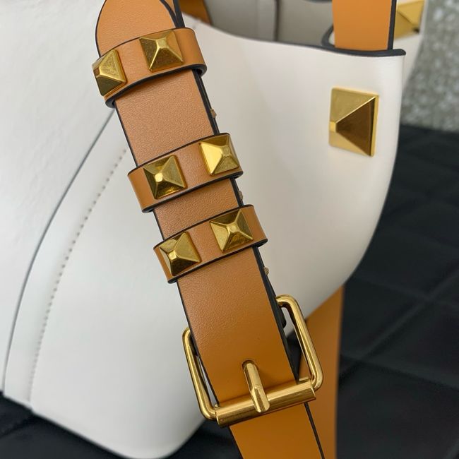 VALENTINO small Sheepskin Shoulder Bag 0112S white&brown