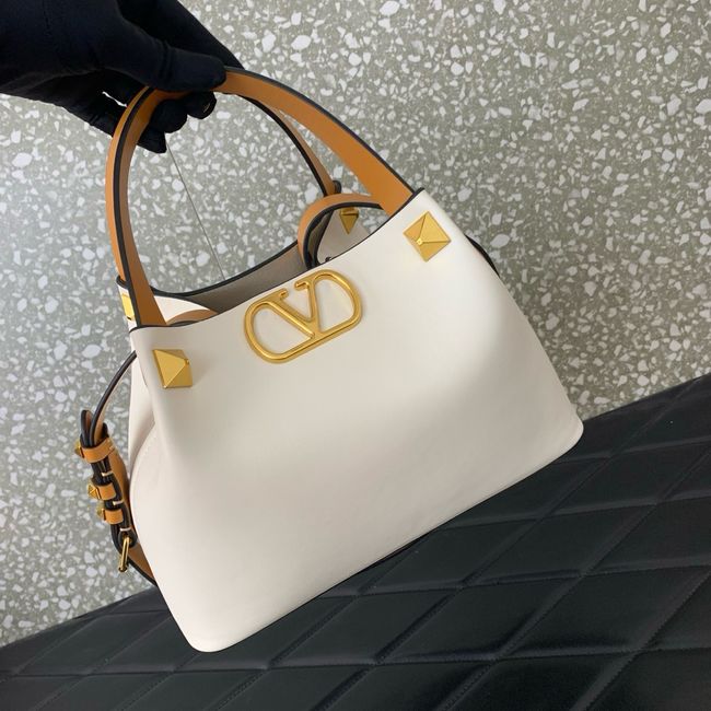 VALENTINO small Sheepskin Shoulder Bag 0112S white&brown