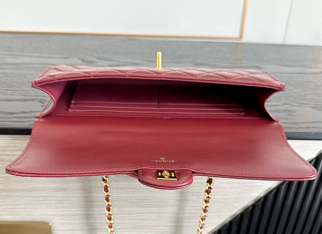 Chanel Clutch with chain Sheepskin AP5280 Burgundy Chanel Clutch with chain Sheepskin AP5280 Burgundy