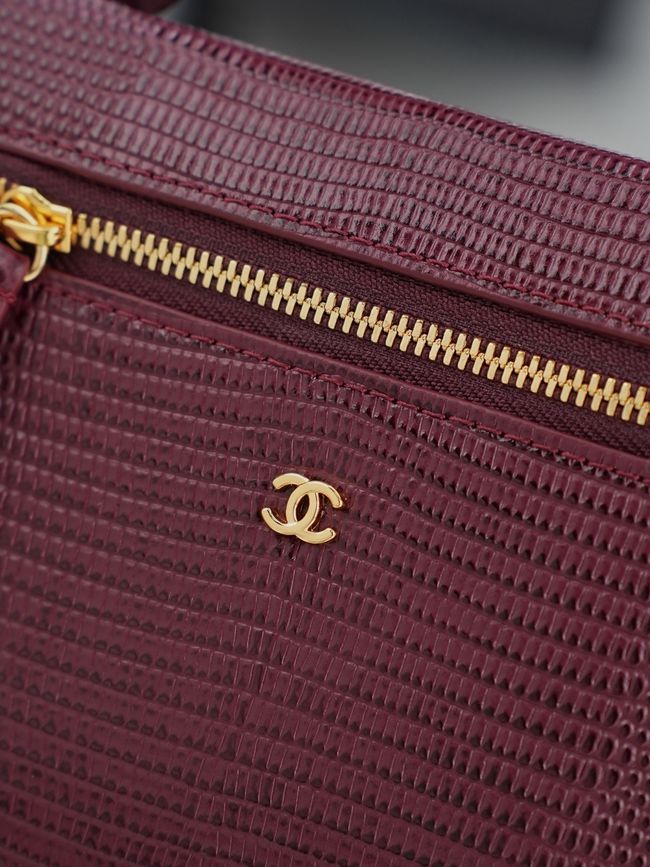 Chanel Vanity with Chain AP5195 Burgundy Chanel Vanity with Chain AP5195 Burgundy