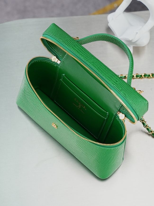 Chanel Vanity with Chain AP5195 green Chanel Vanity with Chain AP5195 green