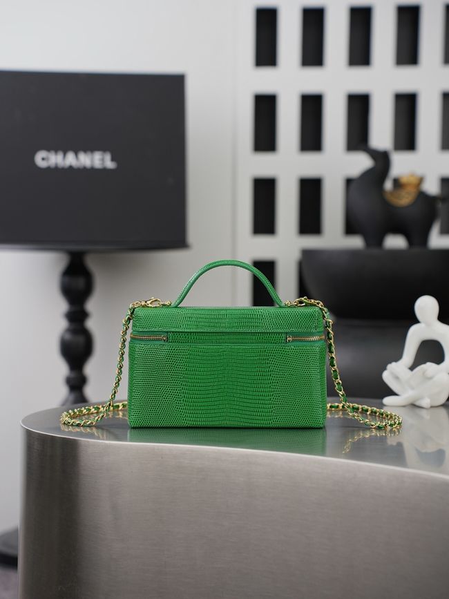 Chanel Vanity with Chain AP5195 green Chanel Vanity with Chain AP5195 green