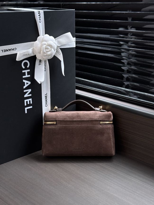 Chanel Vanity with chain AP5346 dark brown