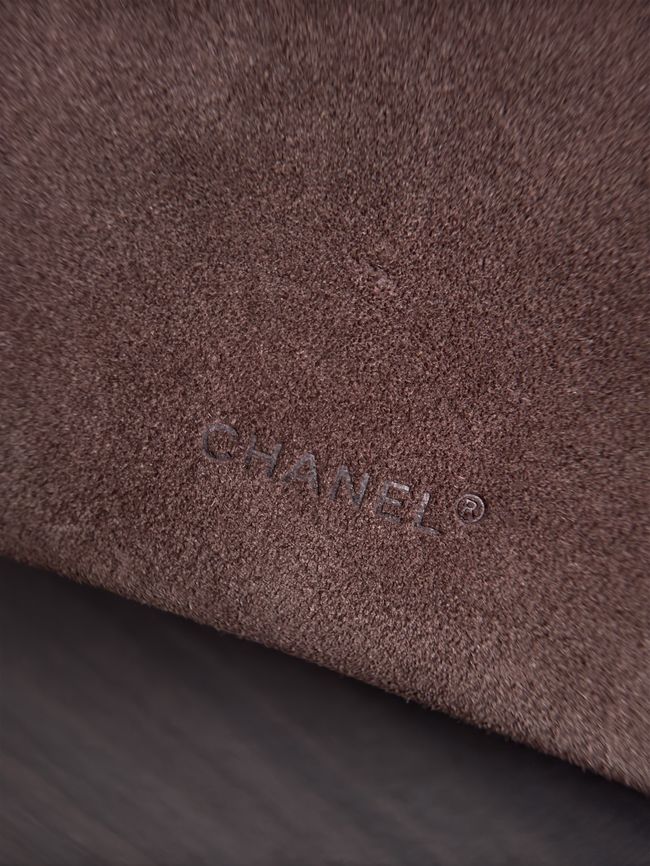 CHANEL Maxi Vanity with chain AS6473 dark brown