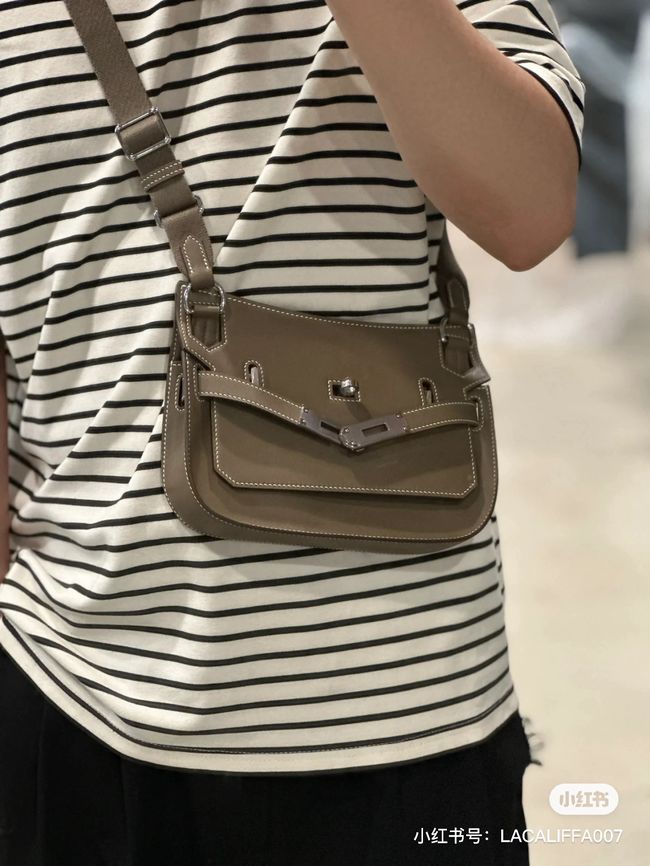 Hermes Jypsiere mini shoulder bag H088004 light gray &silver buckle