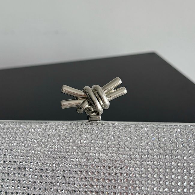 Bottega Veneta Soft Knot Clutch Crystal 06149 Silver Bottega Veneta Soft Knot Clutch Crystal 06149 Silver