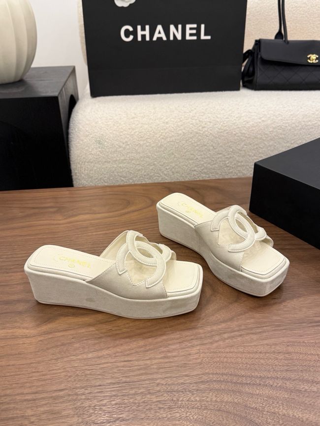 CHANEL slippers 5CM 64203-3