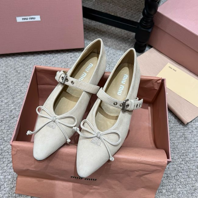 MIUMIU Shoes 64204-4
