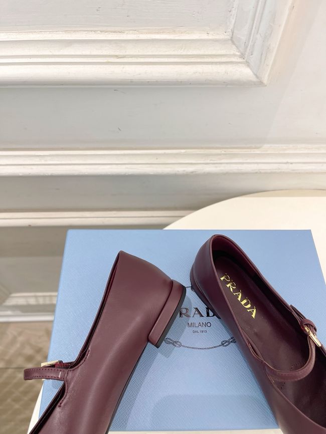 Prada Leather ballerinas 64205-2