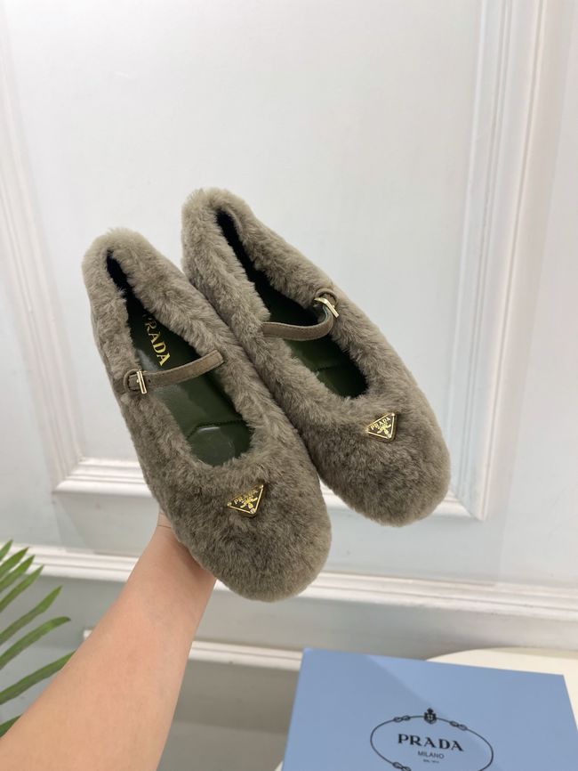 Prada shoes 64206-3