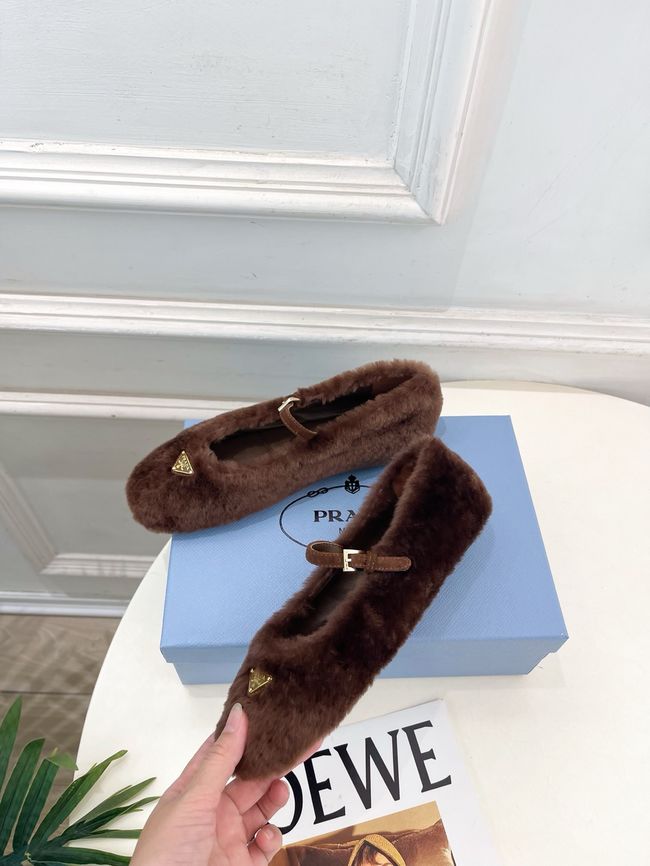 Prada shoes 64206-6