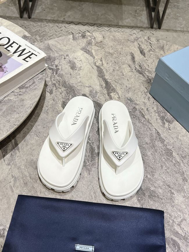 Prada Thongs 64233-2