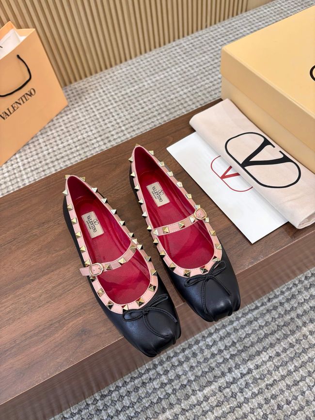 Valentino Shoes 64236-4 Valentino Shoes 64236-4