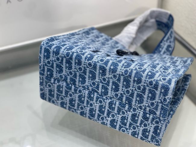 Dioriviera Small Spongy Book Tote Blue and White Spongy Dior Oblique Fabric M1460P Dioriviera Small Spongy Book Tote Blue and White Spongy Dior Oblique Fabric M1460P