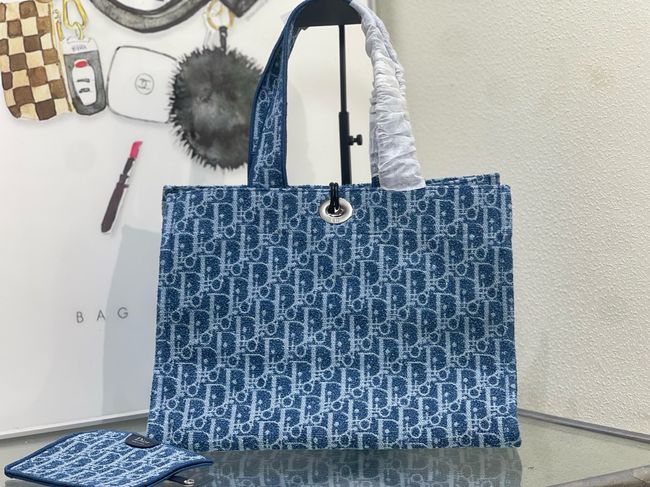 Dioriviera Medium Spongy Book Tote Blue Spongy Dior Oblique Fabric M1461PD Dioriviera Medium Spongy Book Tote Blue Spongy Dior Oblique Fabric M1461PD