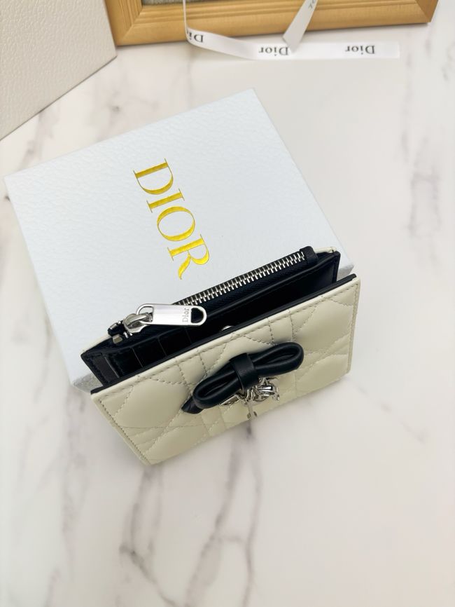 Lady Dior Dahlia Wallet Craie Cannage Lambskin S2065-4 Lady Dior Dahlia Wallet Craie Cannage Lambskin S2065-4