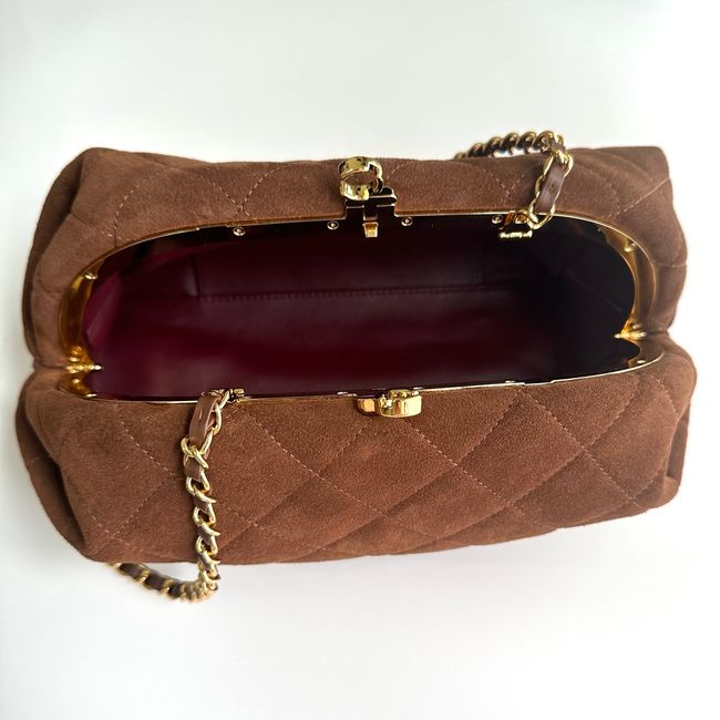 Chanel Clutch with chain AP5252 Brown Chanel Clutch with chain AP5252 Brown