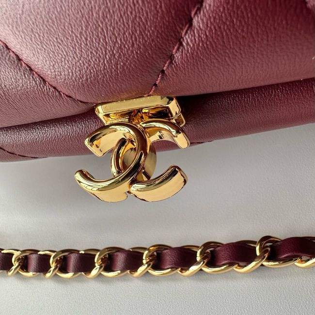 Chanel Clutch with chain Lambskin AP5252 burgundy Chanel Clutch with chain Lambskin AP5252 burgundy